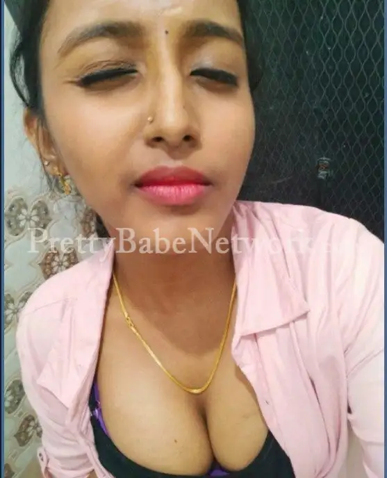 Keerthana—South Indian Call Girl for Low-Rate Sex Night in Dharavi